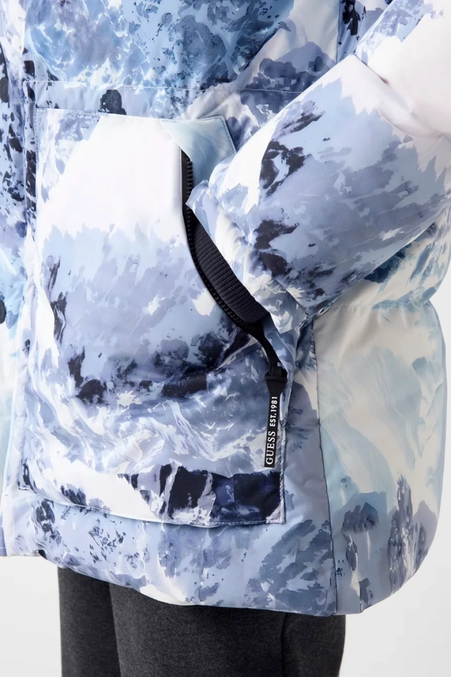 Guess Apres Erkek Çok Renkli Mont M5BL0OW3282-PB1E