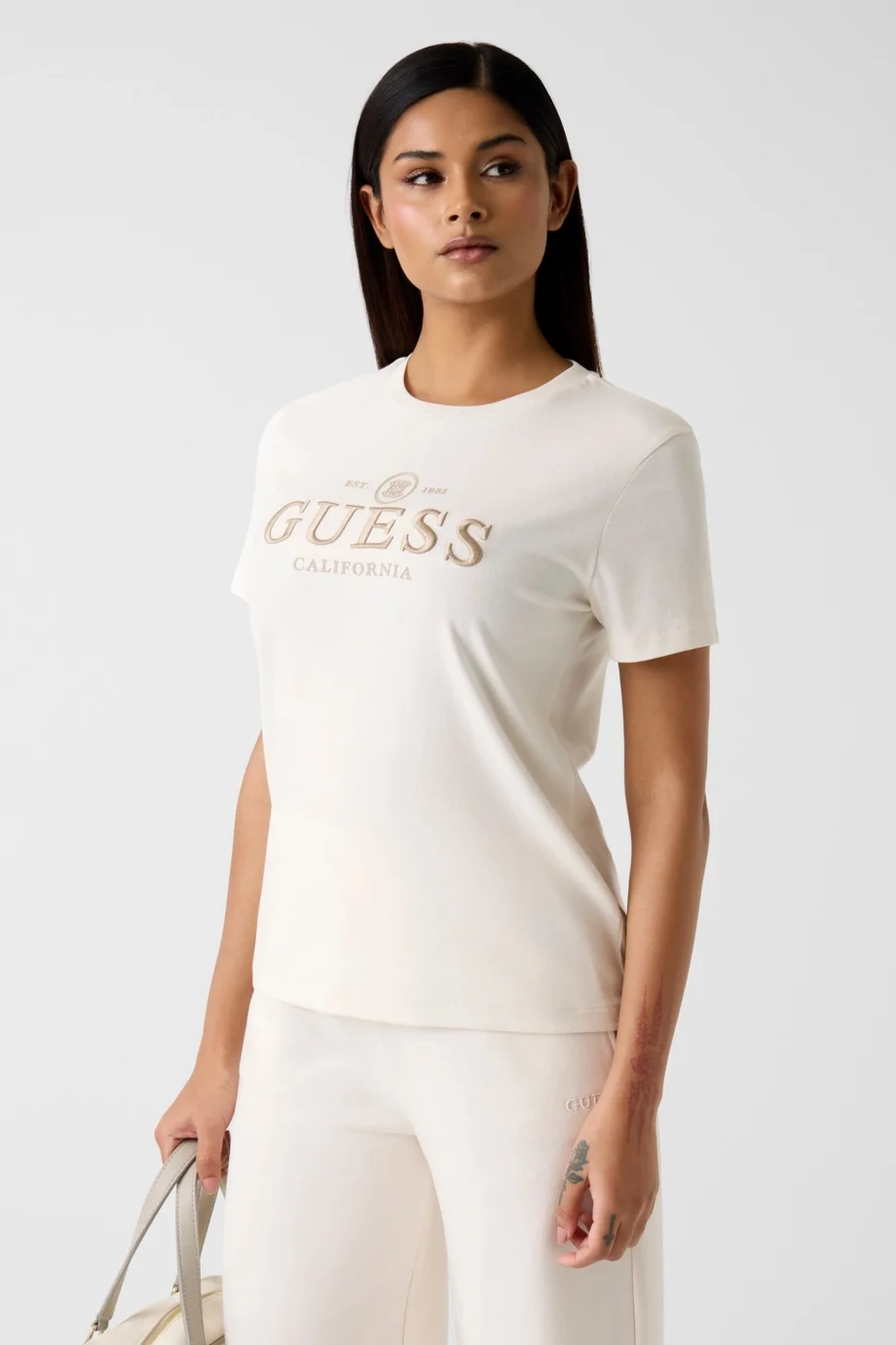 Guess Arabella Bisiklet Yaka Kısa Kollu Kadın Beyaz T-shirt V6RI06KD741-G027