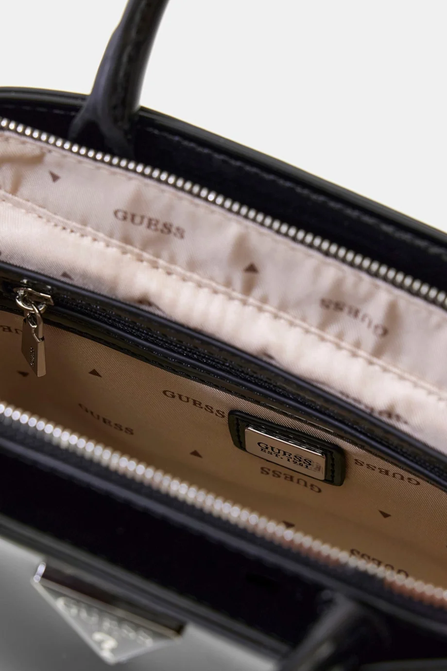 Guess Arnela Mini Kadın Siyah El Çantası HWNY9496750-BLA