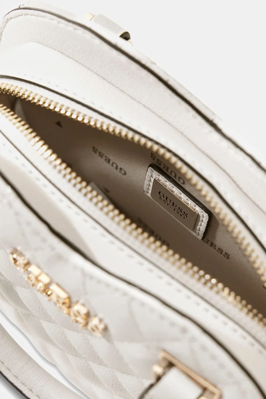 Guess Atabey Kalp Şekilli Kadın Beyaz Çapraz Çanta HWQG9894770-OFF