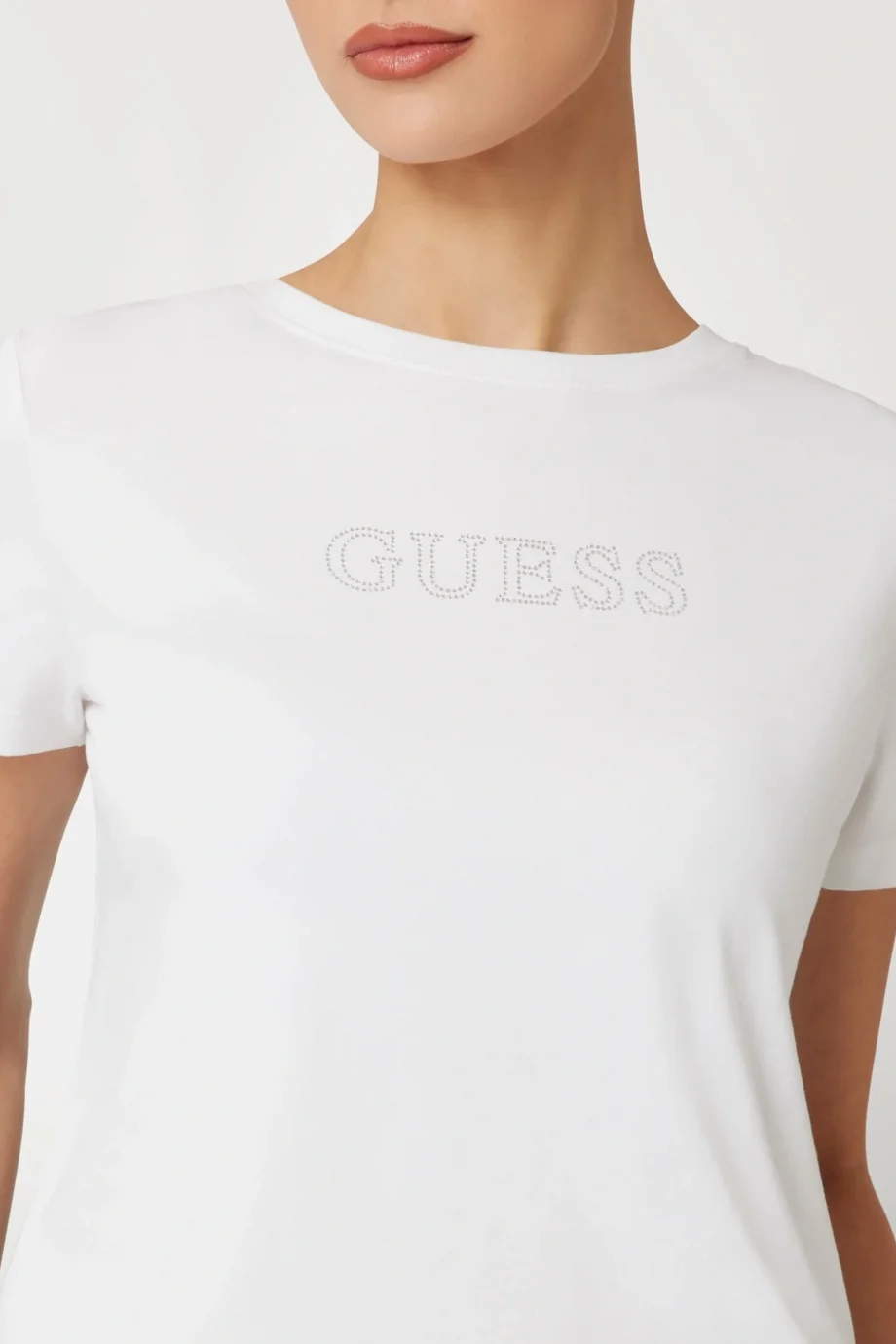 Guess Briana Kadın Beyaz Aktif Regular Fit T-Shirt V3BI11J1314-G011