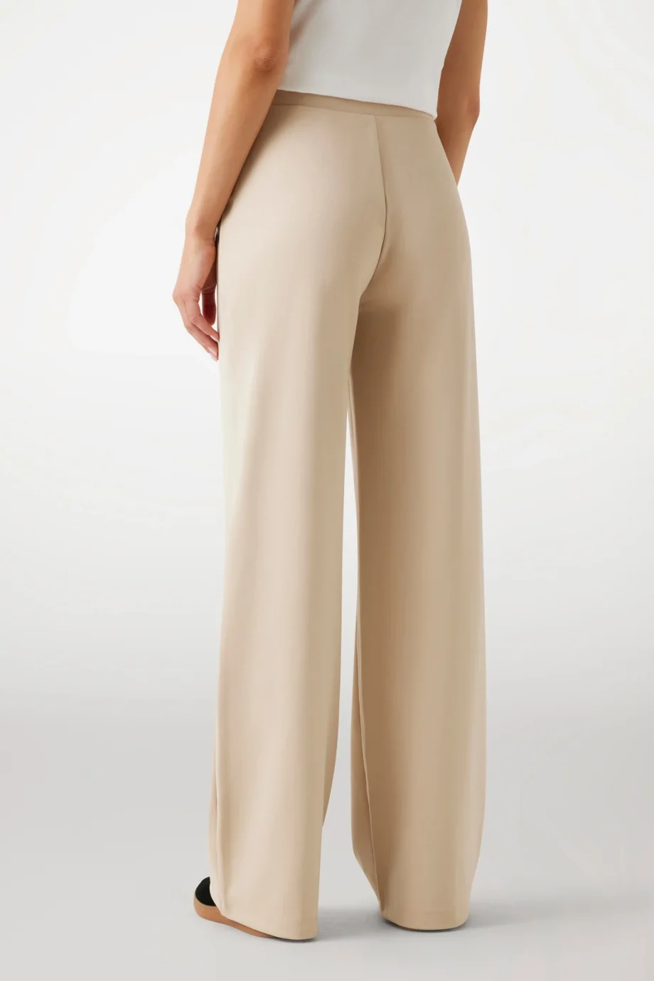 Guess Carla Kadın Kahverengi Aktif Flare Fit Eşofman Altı V5YB11KCX42-G1DR