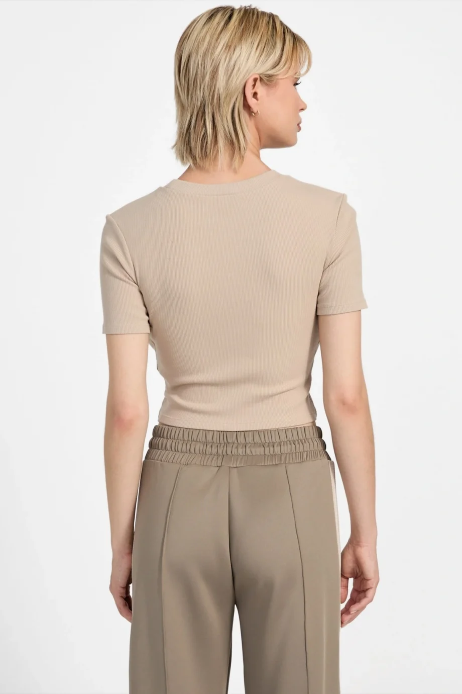 Guess Carla Kadın Kahverengi Aktif Top V5YP08K8RT2-G1DR