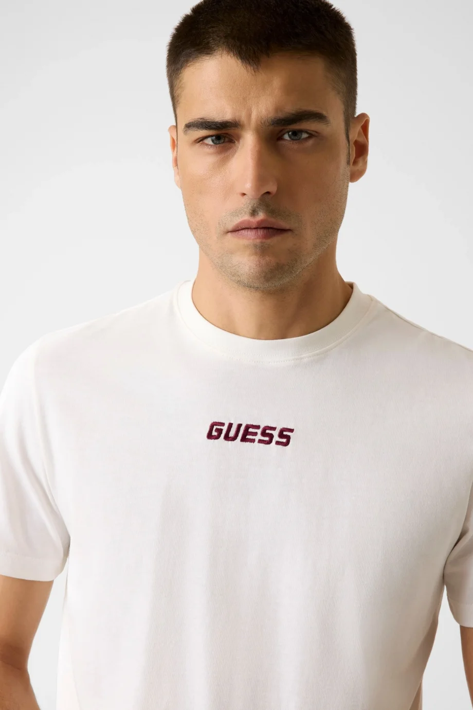 Guess Cochise Bisiklet Yaka Kısa Kollu Erkek Beyaz T-shirt Z6RI00I3Z14-G018