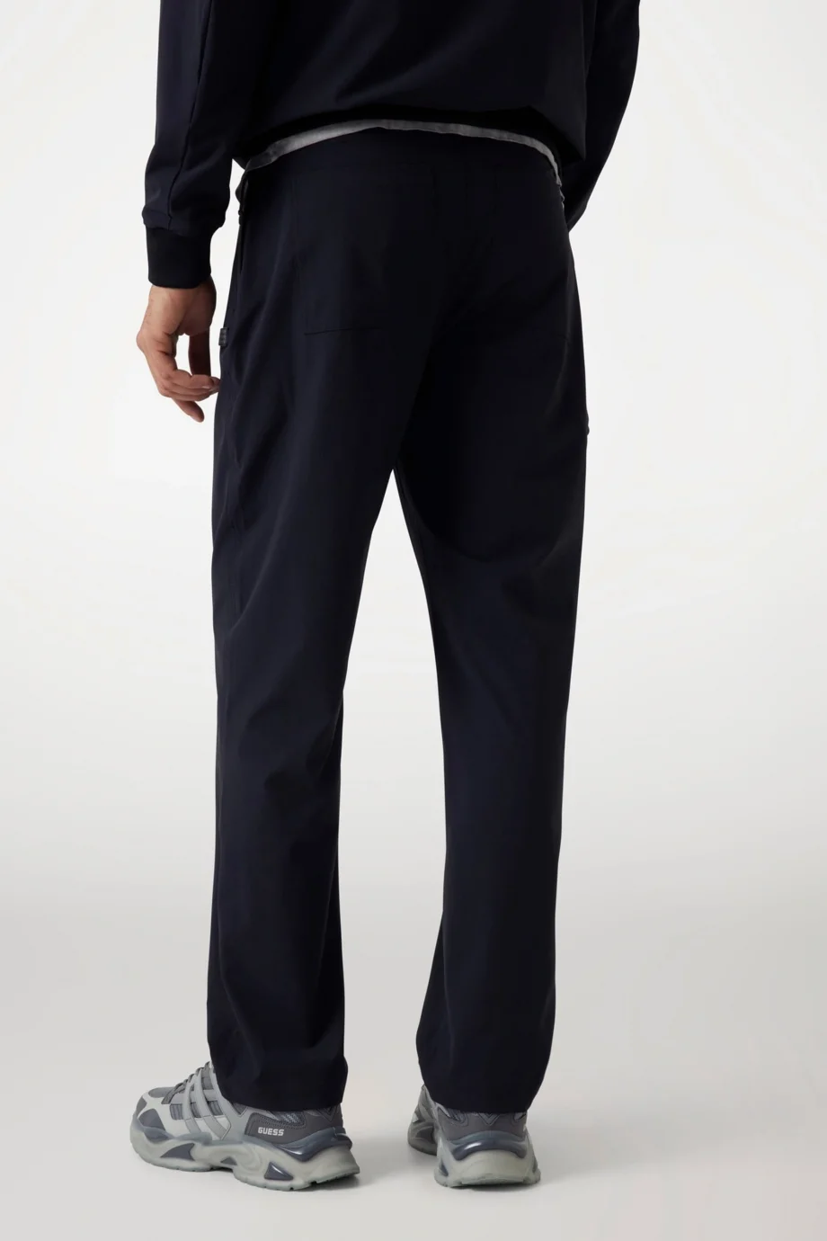 Guess Doro Erkek Siyah Aktif Regular Fit Eşofman Altı Z5YB07WH2H0-JBLK