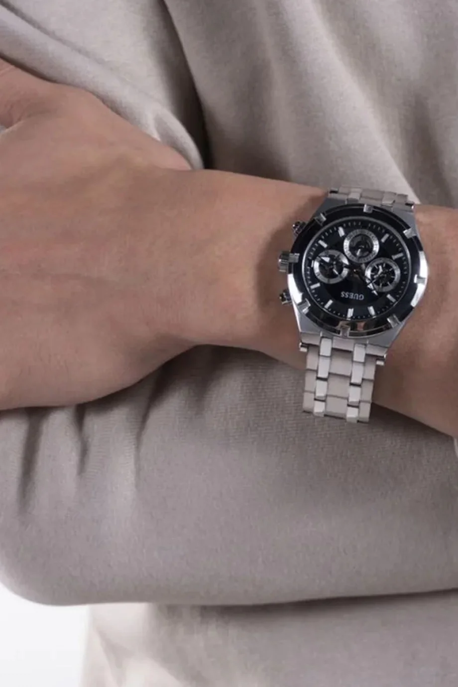 Guess Erkek Metalik Gri Kol Saati GUGW0260G1