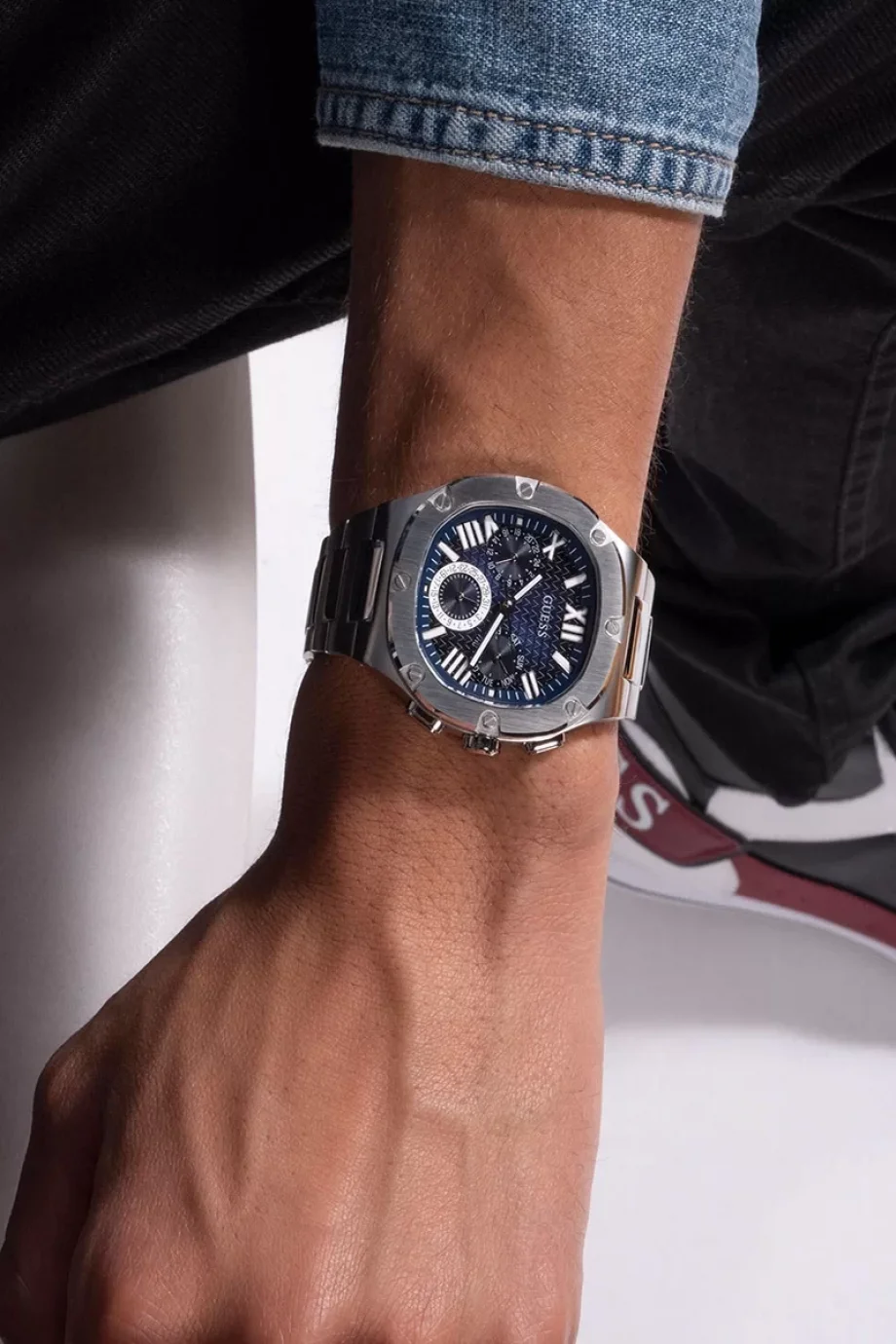 Guess Erkek  Kol Saati GUGW0572G1