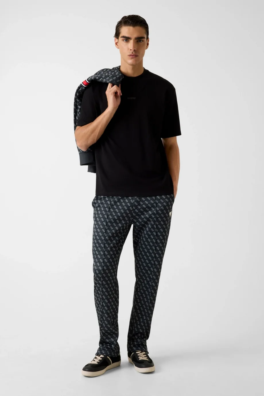 Guess Giano Bisiklet Yaka Kısa Kollu Erkek Siyah T-shirt Z6RI16I3Z14-JBLK