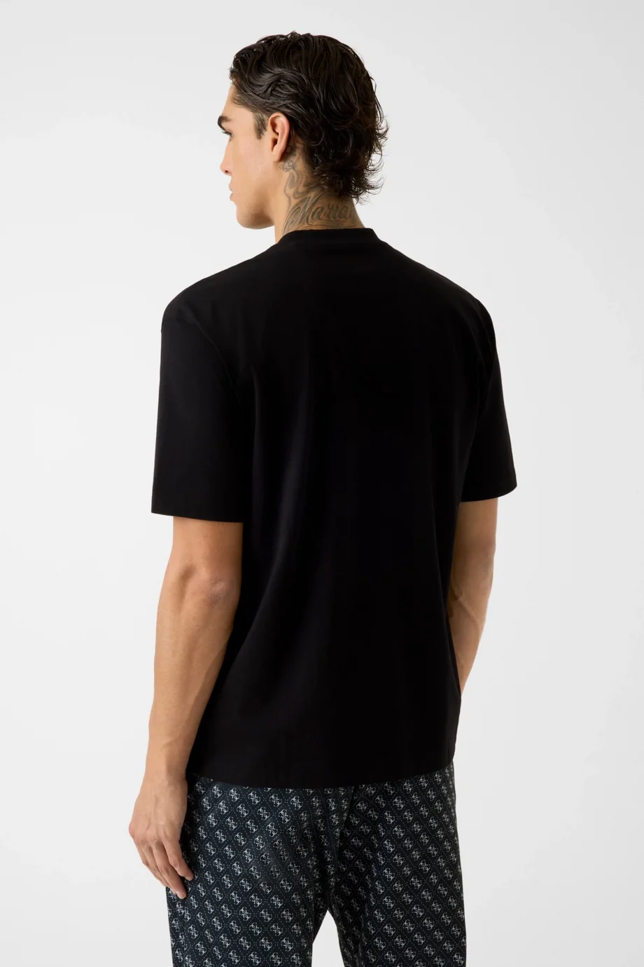 Guess Giano Bisiklet Yaka Kısa Kollu Erkek Siyah T-shirt Z6RI16I3Z14-JBLK