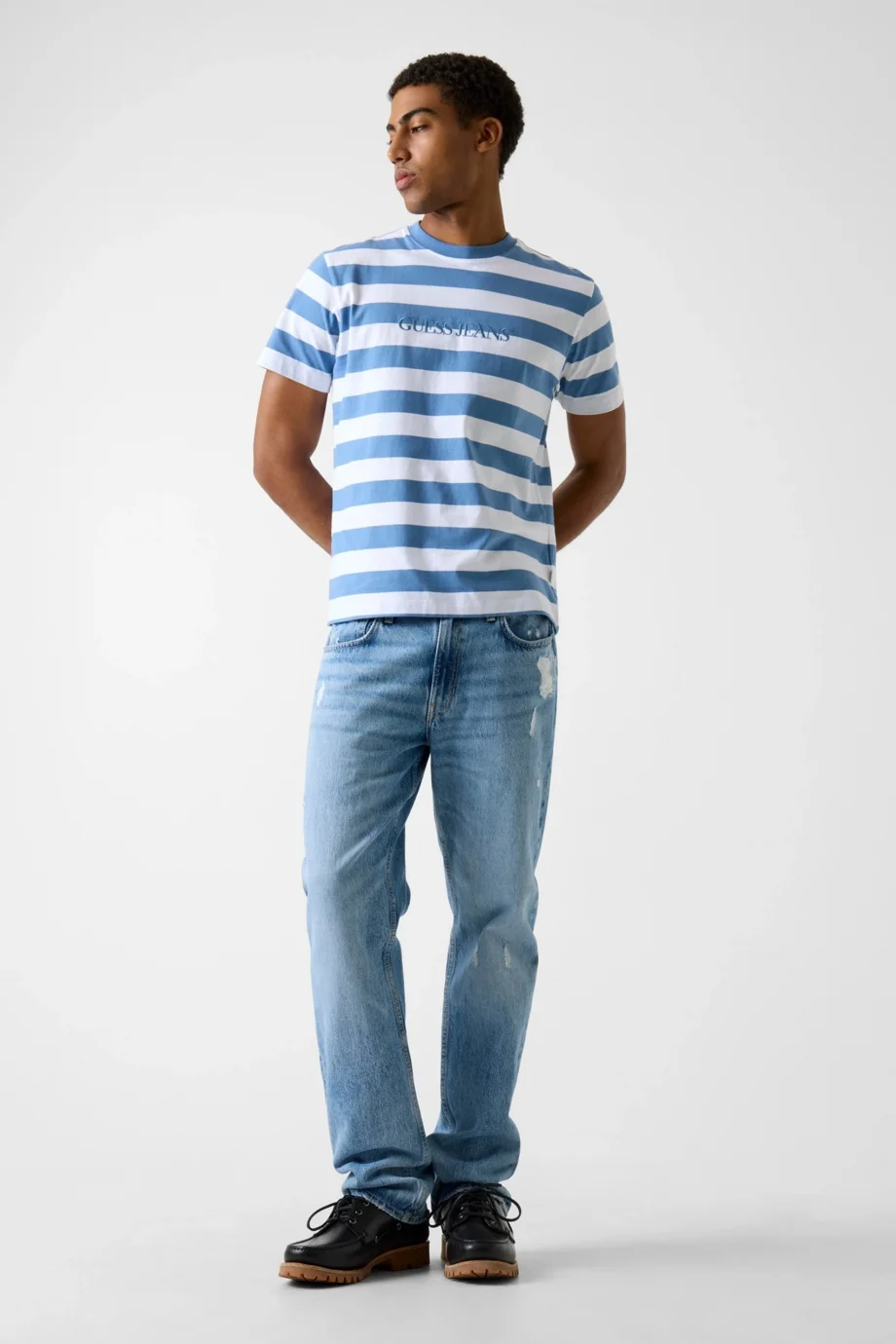 Guess GJ Kısa Kollu Bisiklet Yaka Normal Kesim Çizgili Erkek Çok Renkli T-shirt M4YI84K9XF1-S7ZL