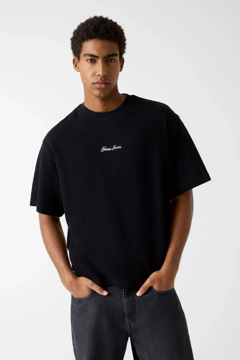 Guess GJ Kısa Kollu Kutulu Kesim Kısa Ottoman Erkek Siyah Top M6RP14KD461-JBLK