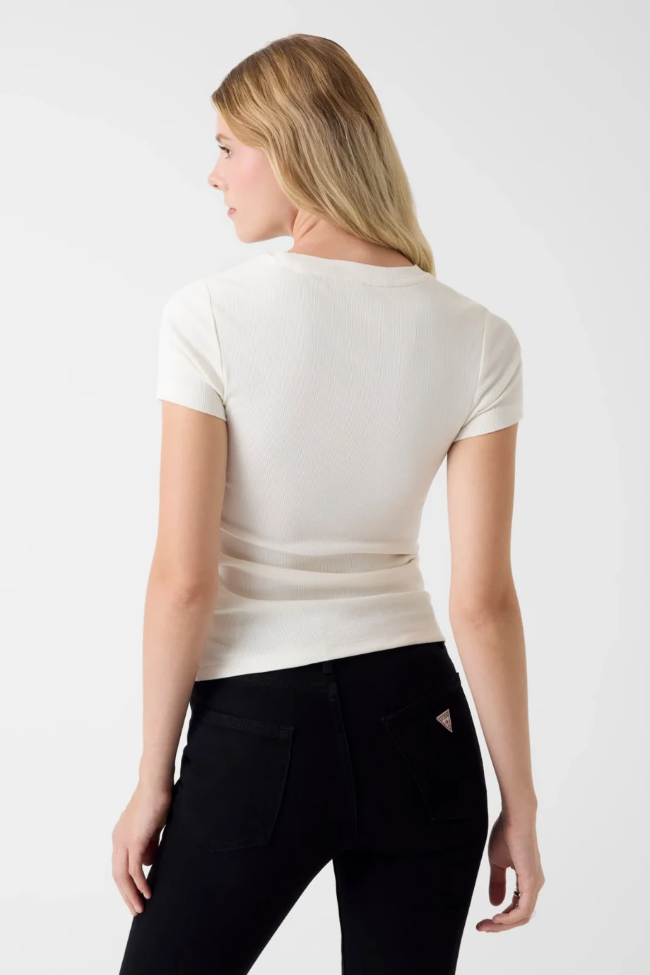 Guess GJ Kolsuz Bisiklet Yaka Nakışlı Dar Kesim Kadın Krem Top W6RP21KA0H1-G053