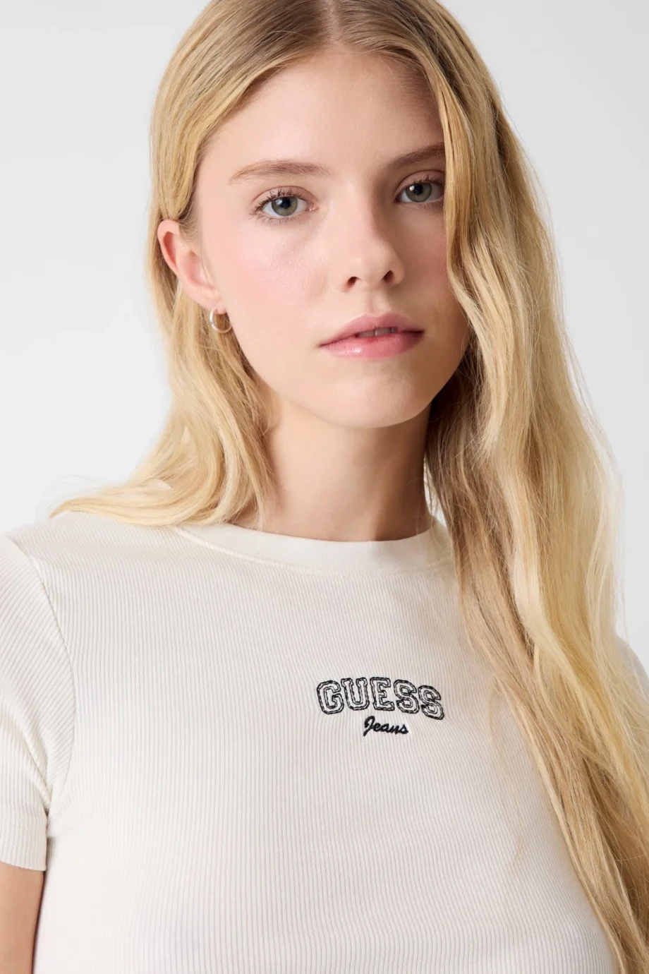 Guess GJ Kolsuz Bisiklet Yaka Nakışlı Dar Kesim Kadın Krem Top W6RP21KA0H1-G053