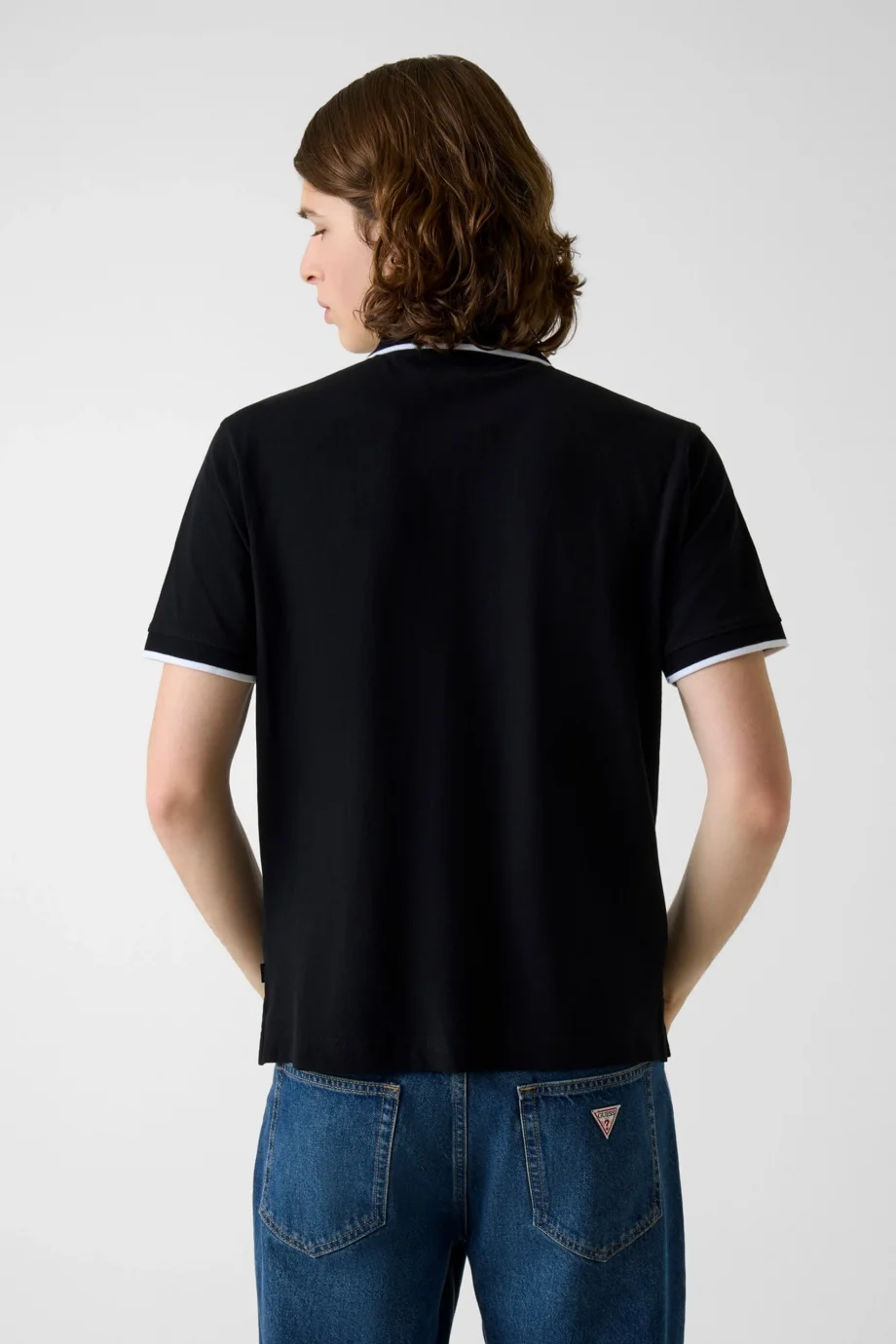 Guess GJ Normal Kesim Nakışlı Kısa Kollu Çizgili Detaylı Polo Yakalı Erkek Çok Renkli Polo T-shirt M6RP24KCJV1-S9HJ