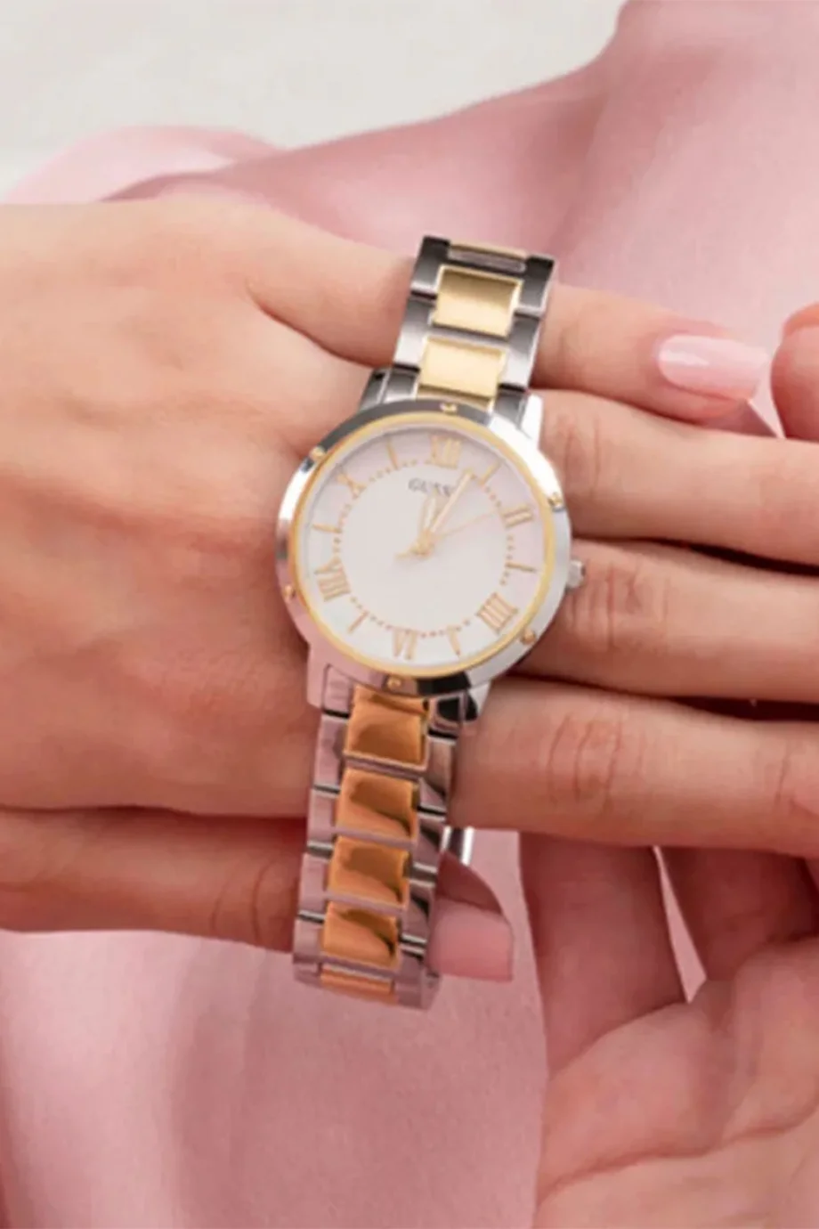 Guess Kadın Metalik Gri Kol Saati GUGW0404L2