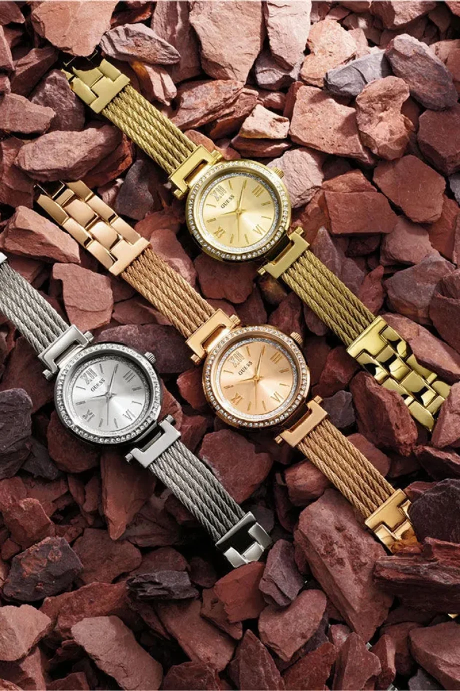 Guess Kadin Gold Kol Saati GUW1009L2