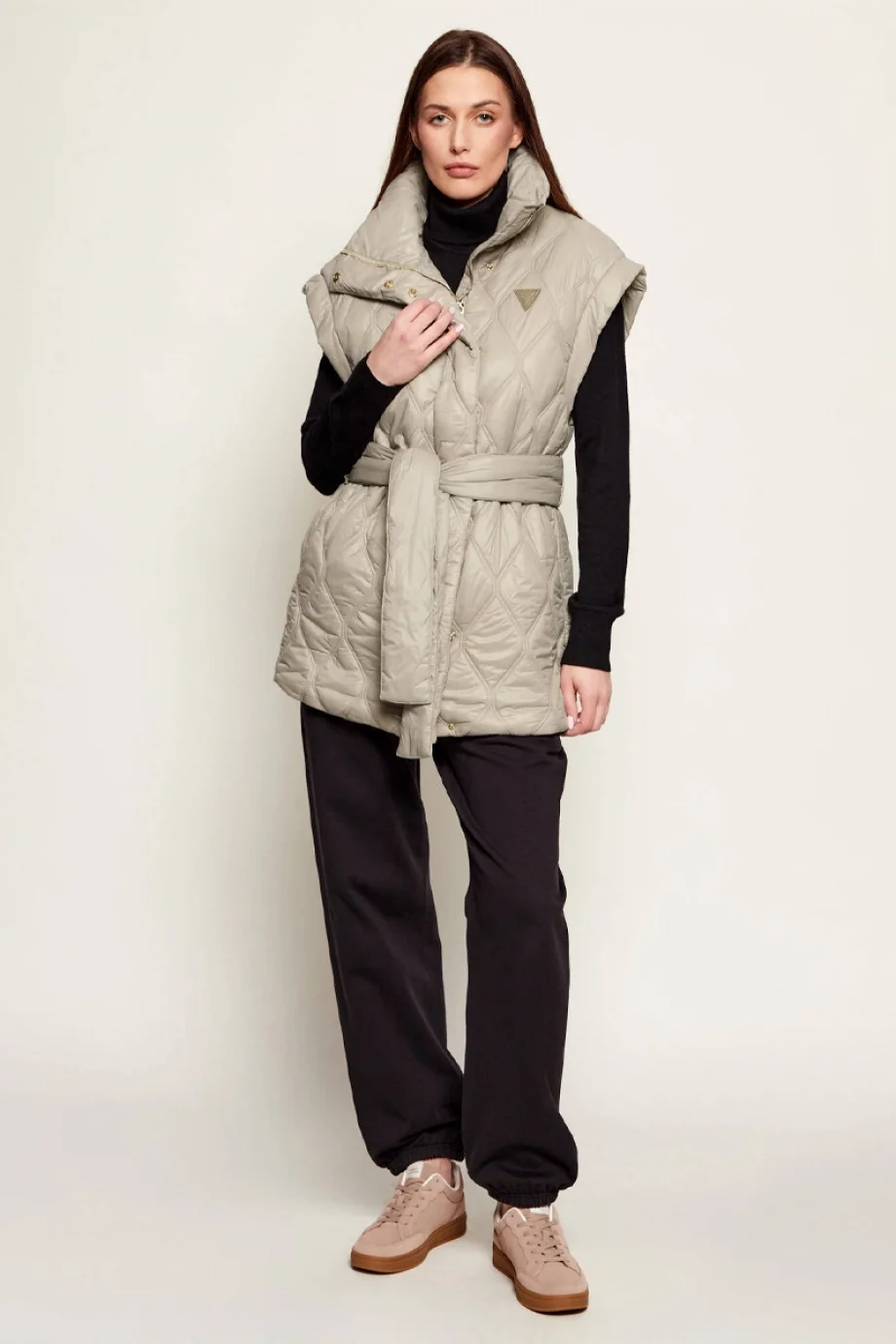 Guess Hilma Kolsuz Şişme Kadın Bej Yelek V6RN01WL832-G1O3