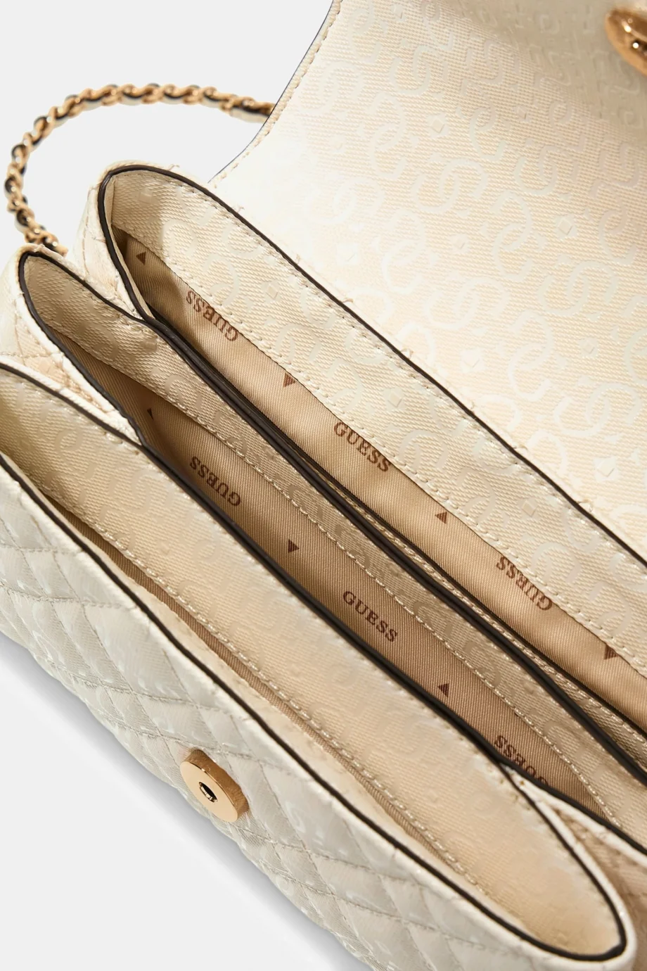 Guess Isemay Dönüştürülebilir Çapraz Askılı Kapaklı Kadın Beyaz El Çantası HWGG9628210-OFF