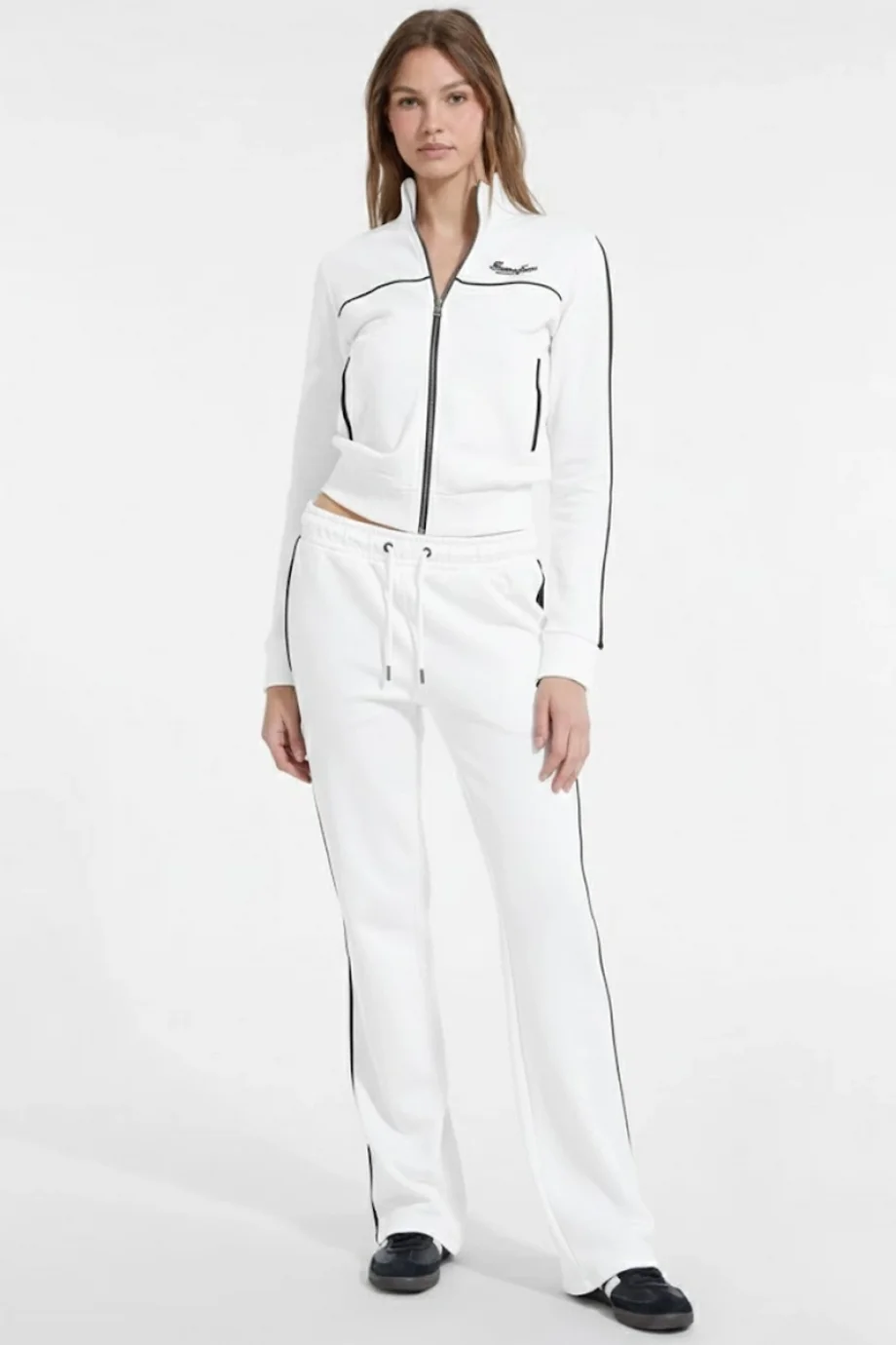 Guess Jeans Kadın Beyaz Regular Fit Eşofman Altı W5YB32K68I4-G011