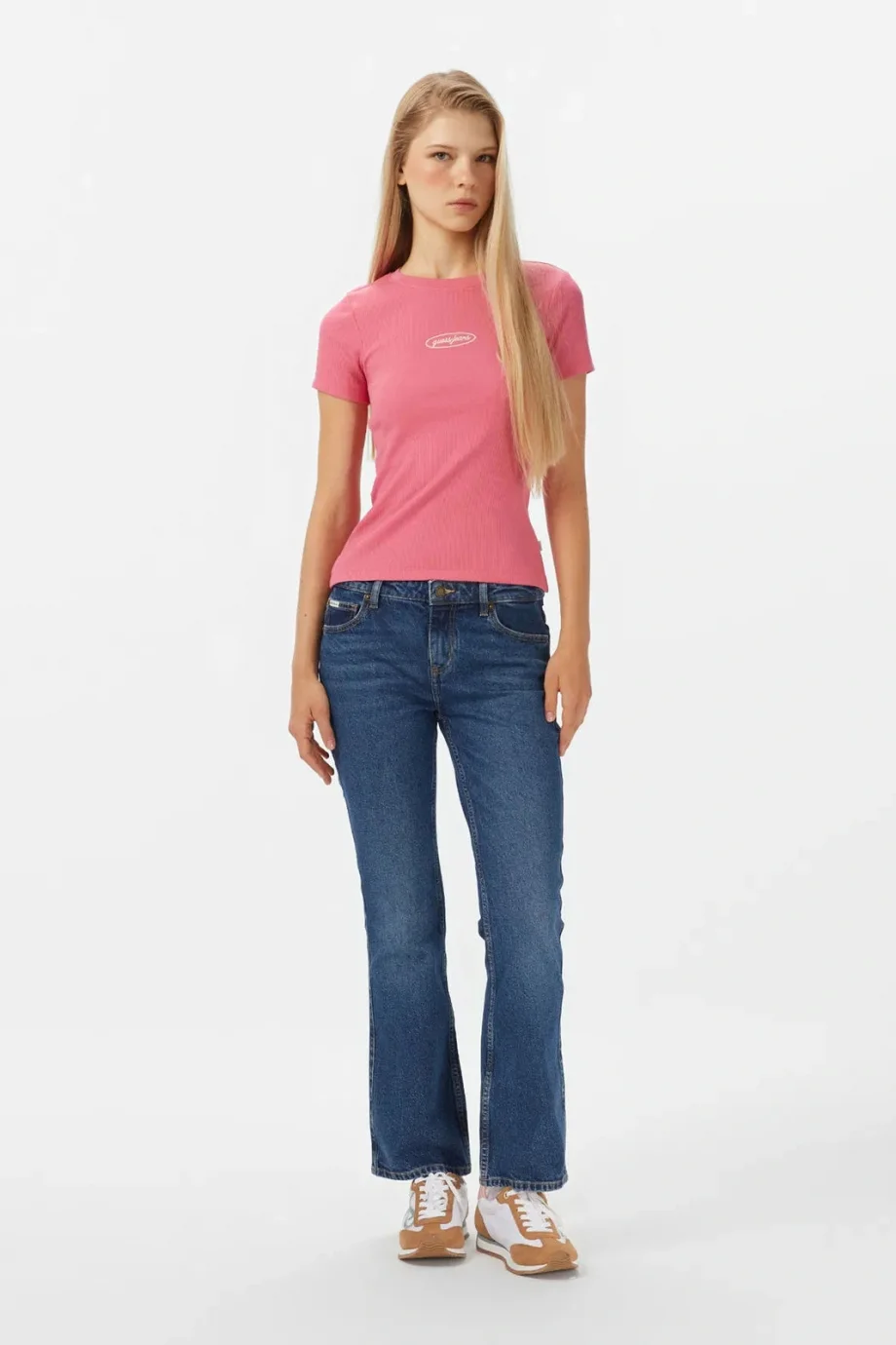 Guess Kadın Pembe Slim Fit Logolu T-shirt W5YP37KA0H1-A619