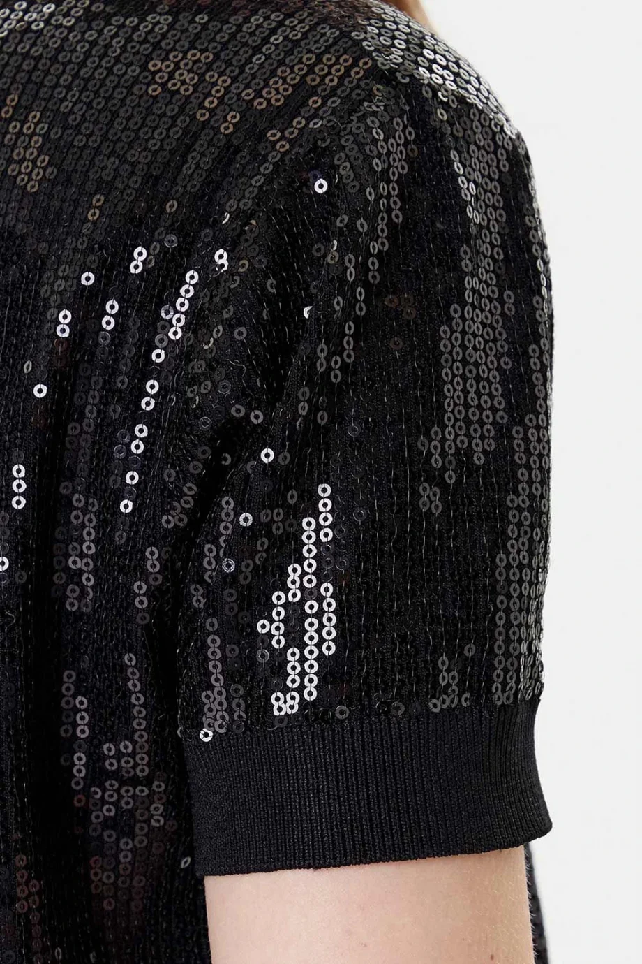 Guess Juniper Kadın Siyah Triko W5YR21Z3E70-JBLK