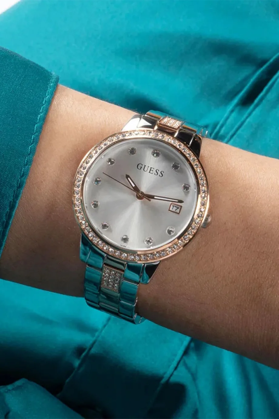 Guess Kadın  Kol Saati GUGW0725L2