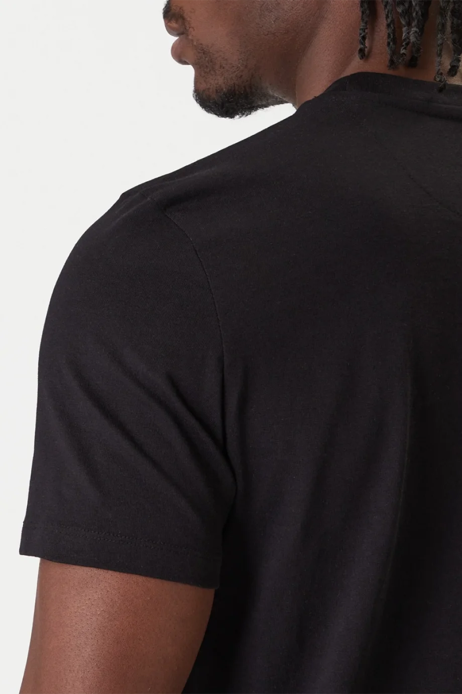 Guess Kele Bisiklet Yaka Kısa Kollu Erkek Siyah T-shirt Z6RI06I3Z14-JBLK