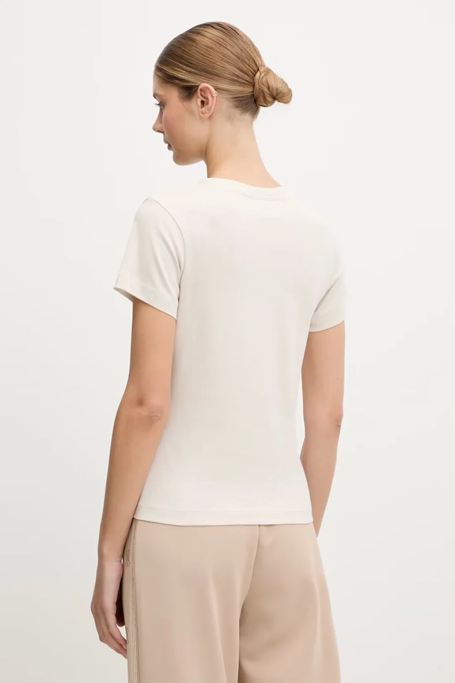 Guess Ketty Bisiklet Yaka Kısa Kollu Kadın Çok Renkli T-shirt V6RI10I3Z14-G1FV