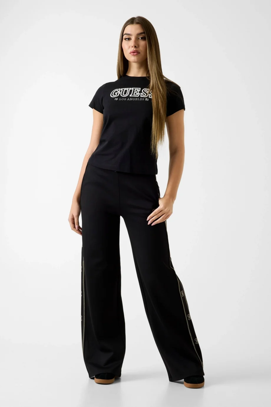 Guess Ketty Bisiklet Yaka Kısa Kollu Kadın Siyah T-shirt V6RI10I3Z14-JBLK