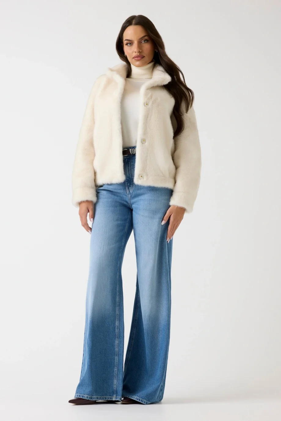 Guess Luna Kadın Beyaz Kürk W5BL64W3920-G012