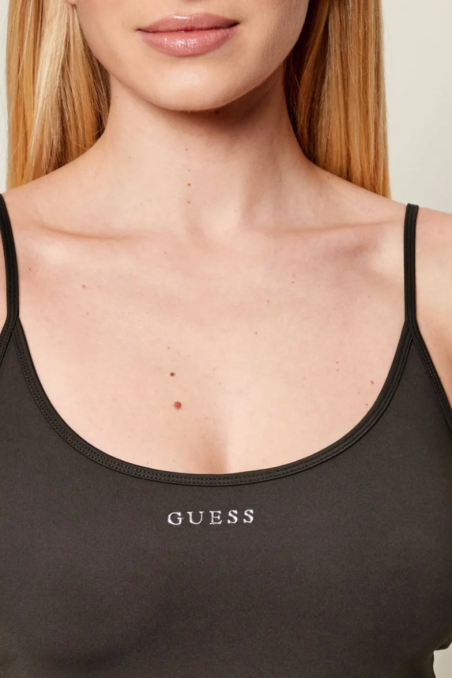 Guess Margot Aktif Kadın Siyah Top V6RP14KD952-JBLK