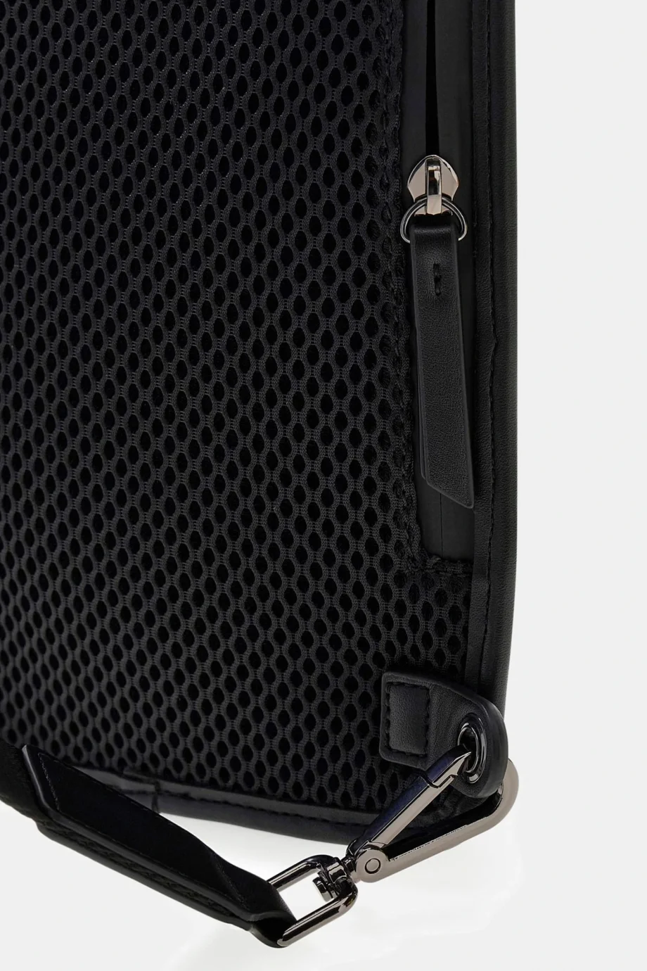 Guess Milano Erkek Siyah Çapraz Askılı Çanta HMARCCP5326-BLA