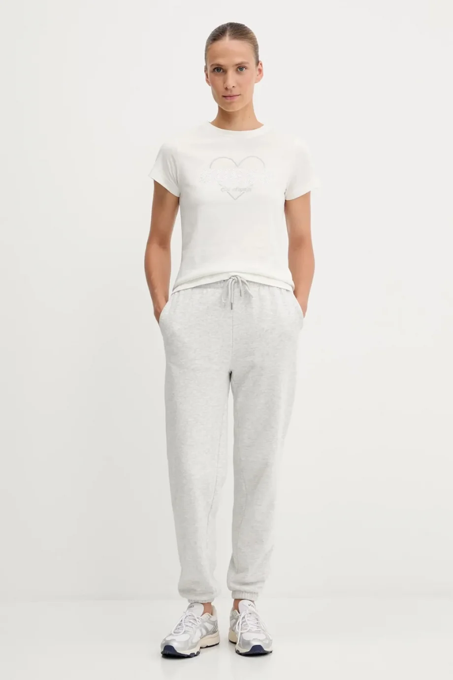 Guess Narciso Bisiklet Yaka Kadın Beyaz T-shirt V5GI10K9RM1-G1O6