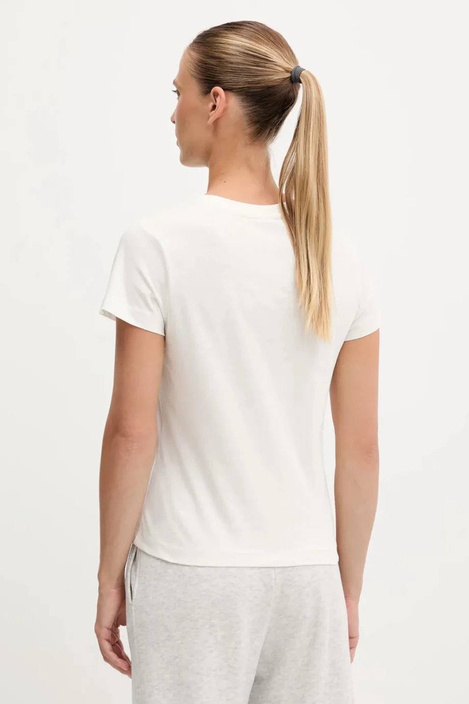 Guess Narciso Bisiklet Yaka Kadın Beyaz T-shirt V5GI10K9RM1-G1O6