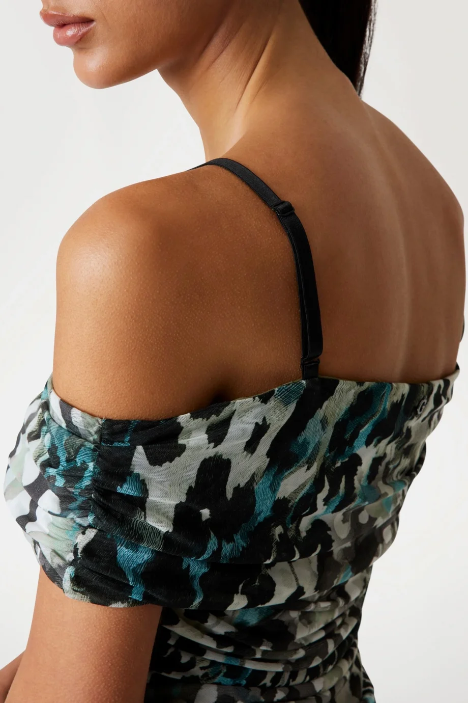 Guess Off Shoulder Kadın Çok Renkli Elbise W5YK21KCZC2-PJ1R