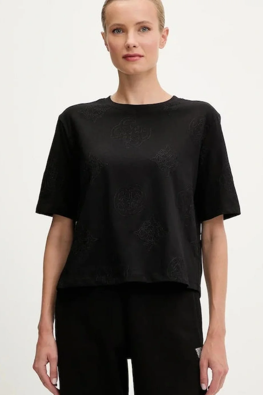 Guess Peony Kadın Çok Renkli Aktif Boxy Fit T-Shirt V5YI10I3Z14-FJ8K