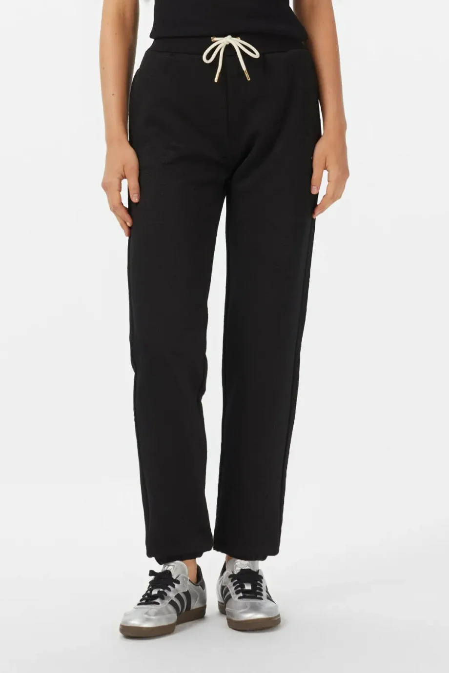 Guess Peony Kadın Siyah Aktif Regular Fit Eşofman Altı V5YB06KBSL2-FJ8A