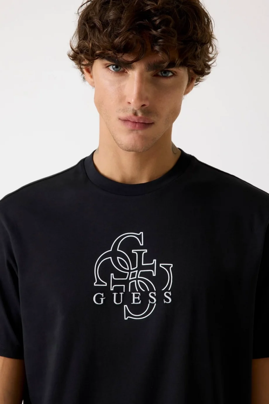 Guess Quattro Erkek Siyah Regular Fit T-Shirt M5BI76I3Z14-JBLK