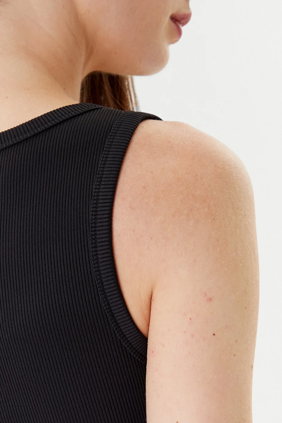 Guess Raissa Kadın Siyah Top W5YP00KCXJ2-JBLK