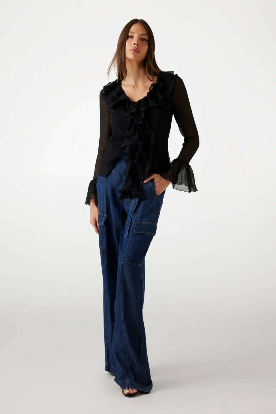 Guess Sana Kadın Siyah Top W5PH1RWP690-JBLK