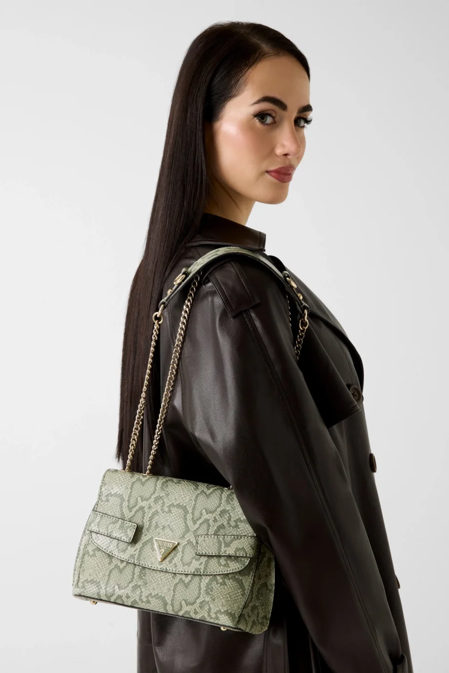 Guess Serenova Dönüştürülebilir Çapraz Askılı Kadın Yeşil Omuz Çantası HWKG8091210-LSL