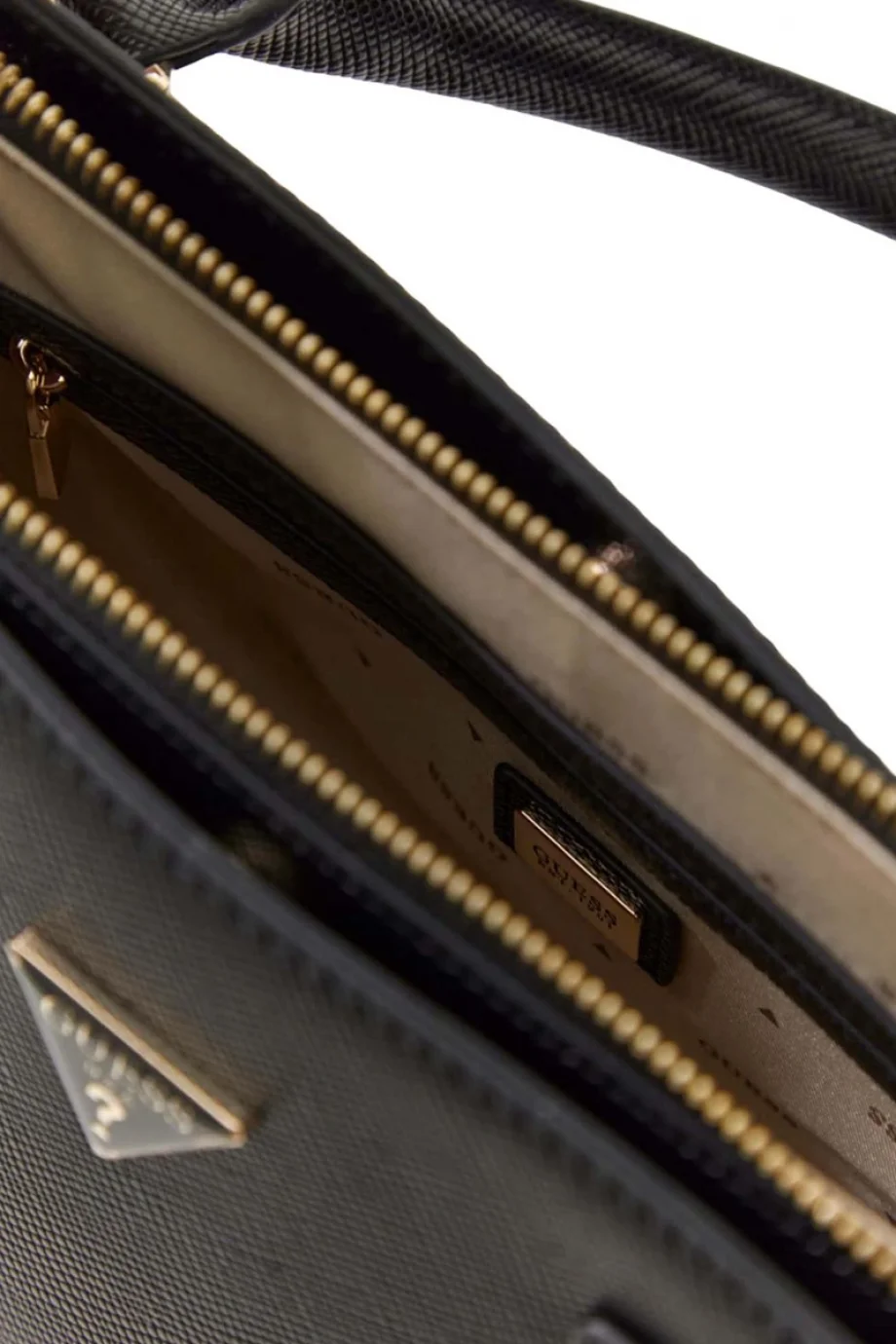 Guess Serenova Küçük Girlfriend Kadın Siyah El Çantası HWZG8091050-BLA