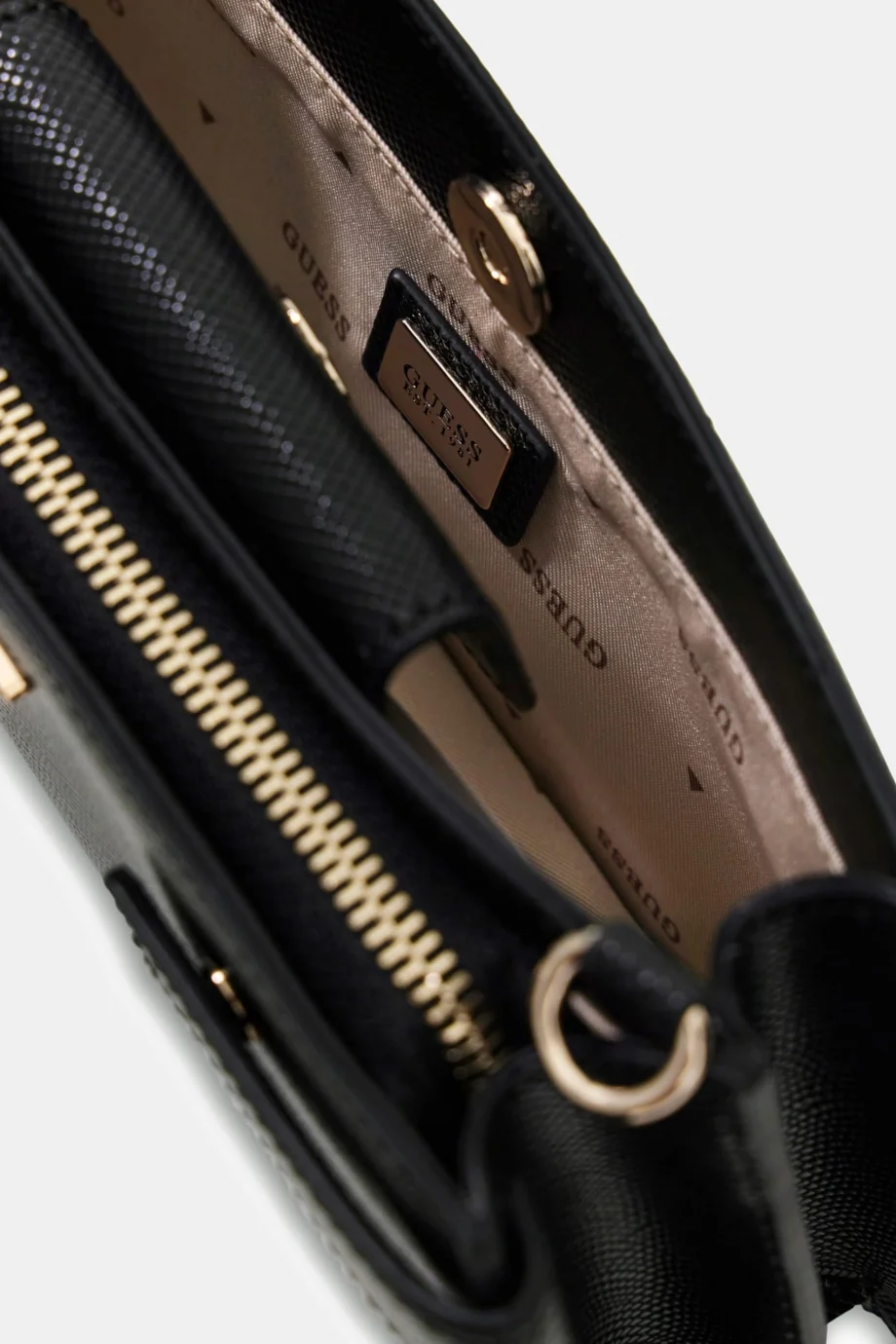 Guess Serenova Mini Çapraz Askılı Kadın Siyah Çapraz Çanta HWZG8091720-BLA