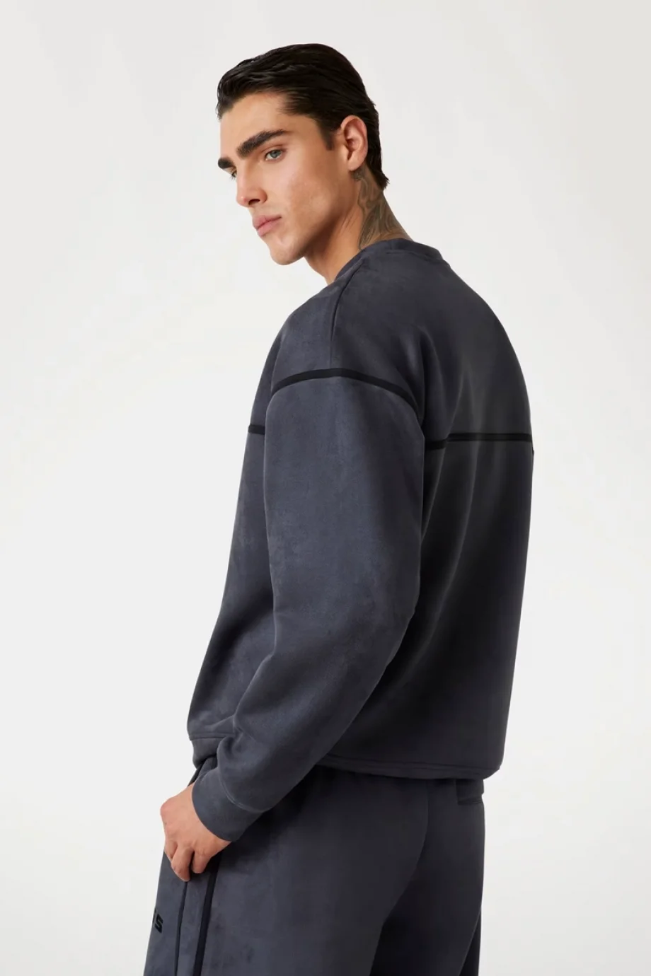 Guess Shiro Erkek Çok Renkli Aktif Scuba Sweatshirt Z5BQ06KCJY2-G969