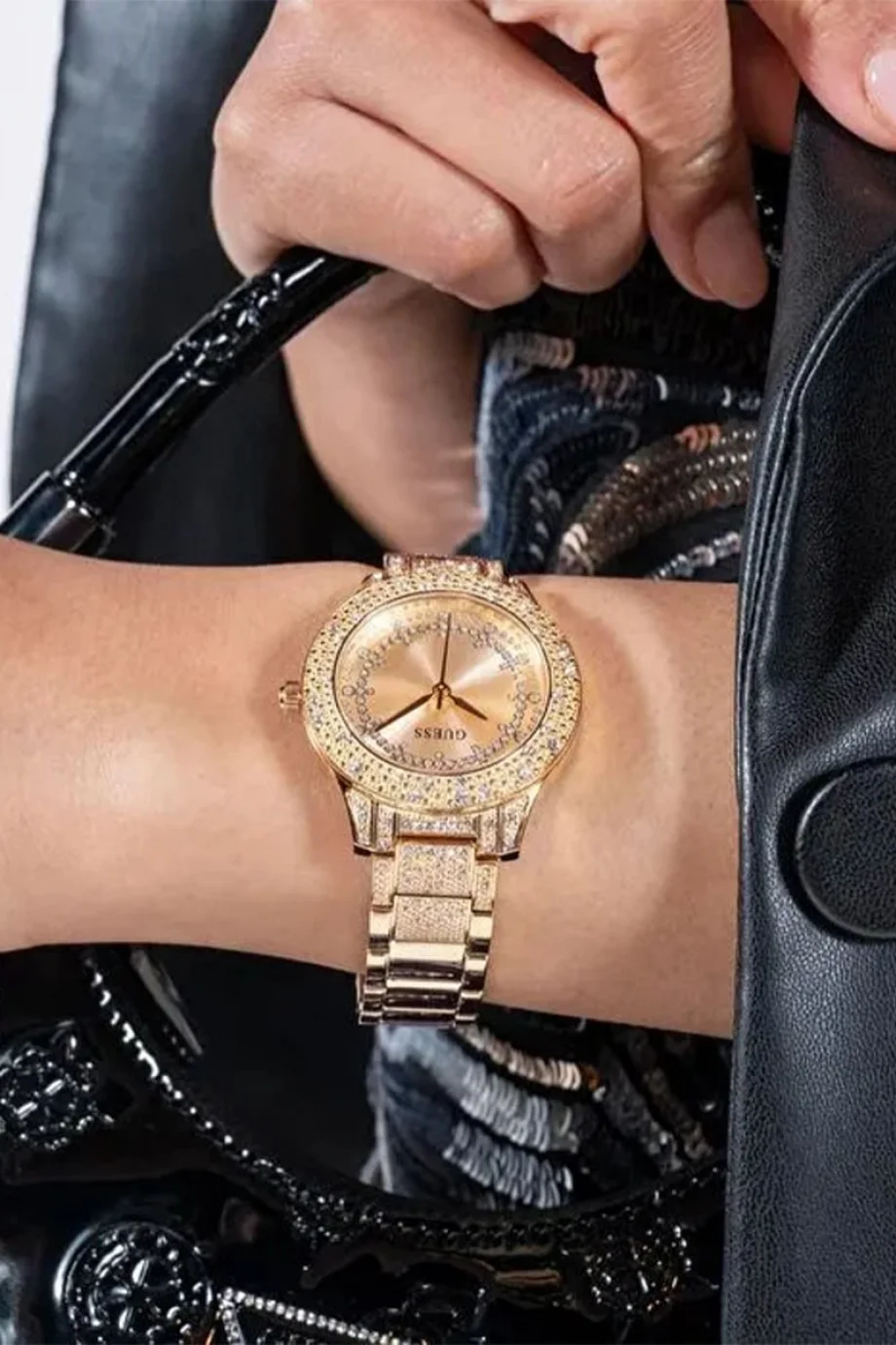 Guess Kadın  Kol Saati GUGW0746L2