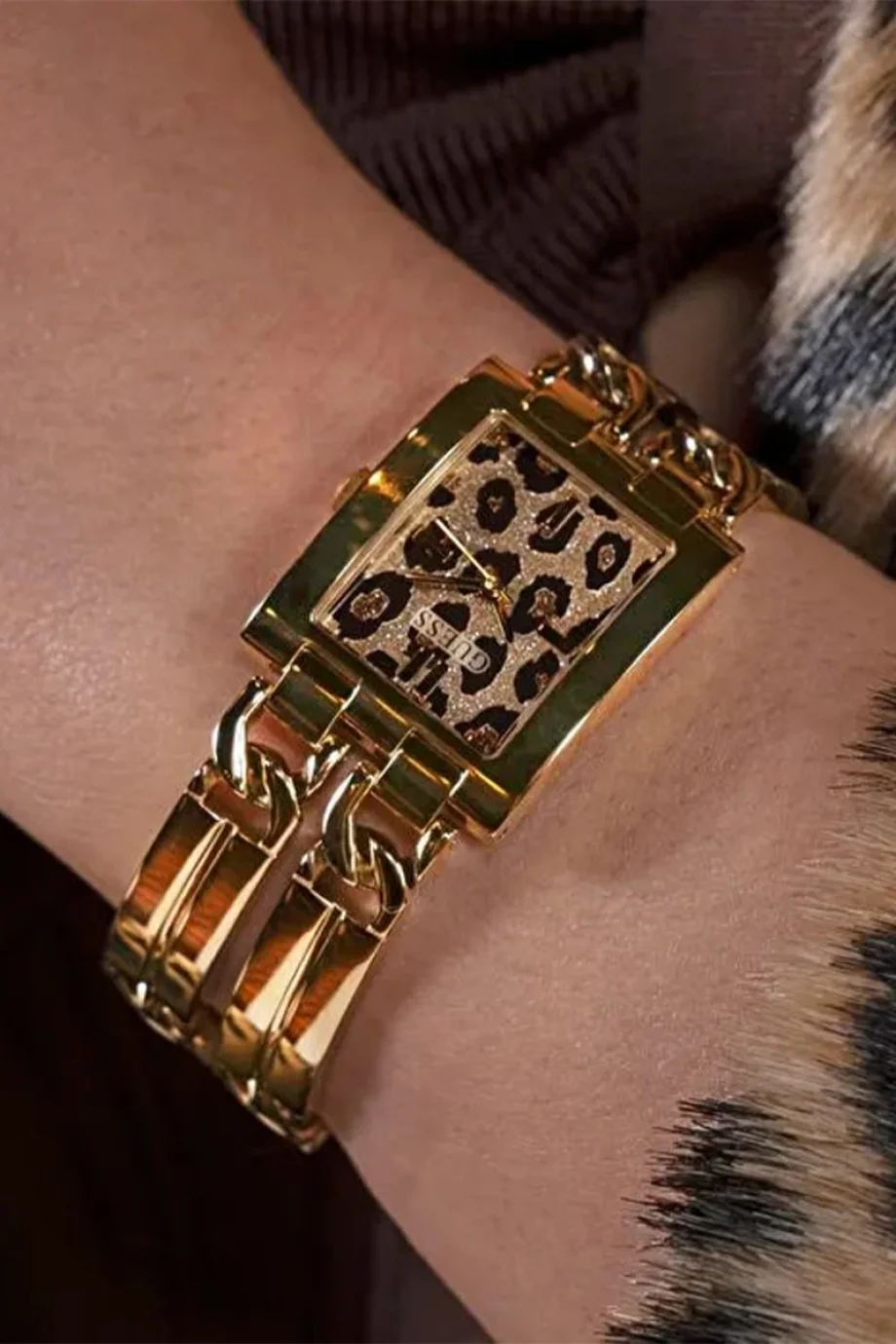 Guess Kadın  Kol Saati GUGW0807L2