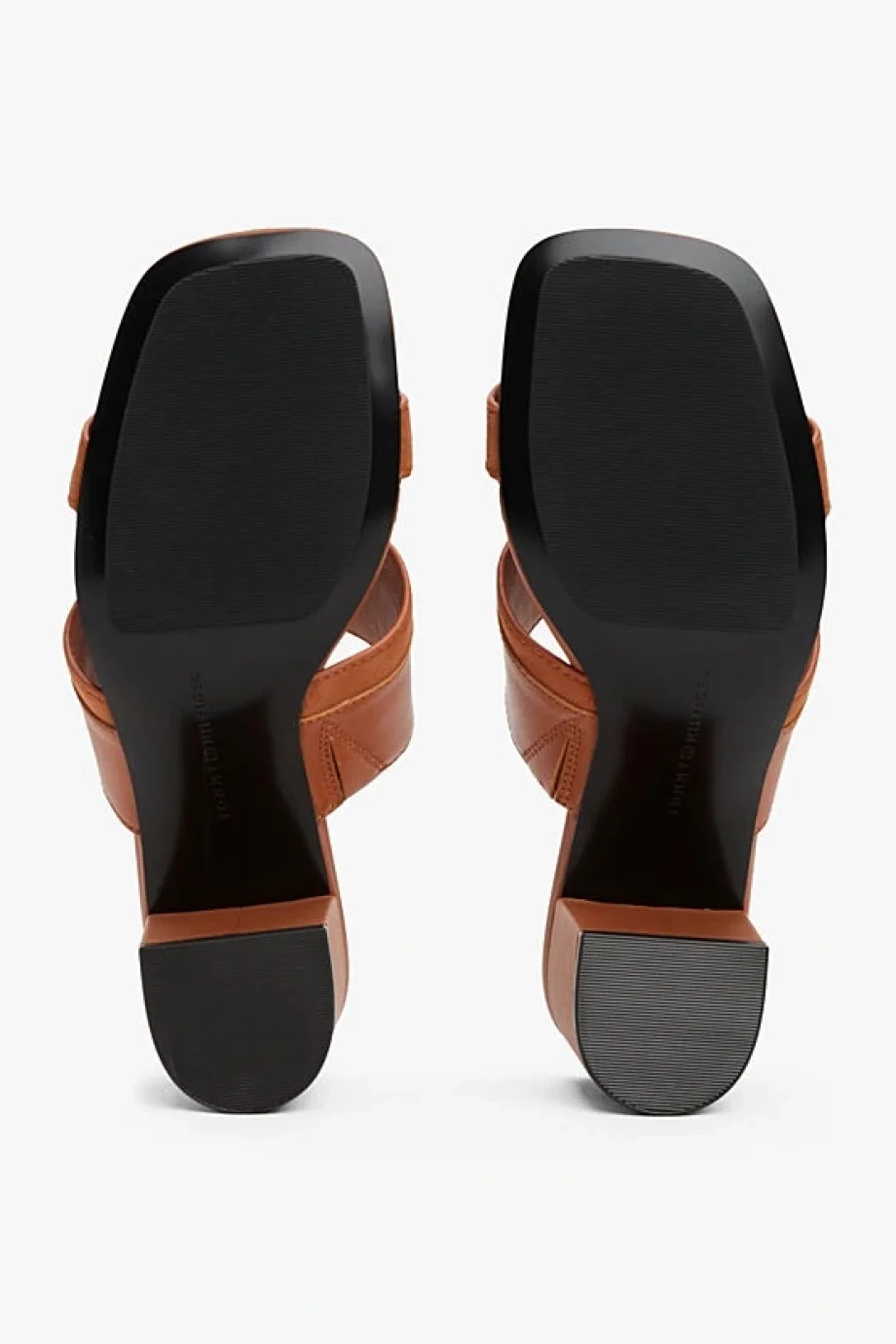 Tommy Hilfiger LEATHER & SUEDE BLOCK HEEL MULE Kadın Terlik FW0FW08530GPA