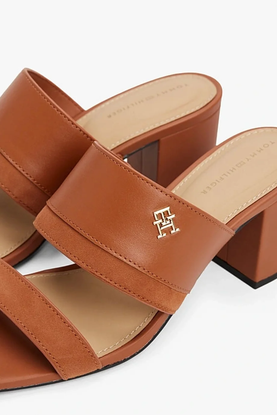 Tommy Hilfiger LEATHER & SUEDE BLOCK HEEL MULE Kadın Terlik FW0FW08530GPA