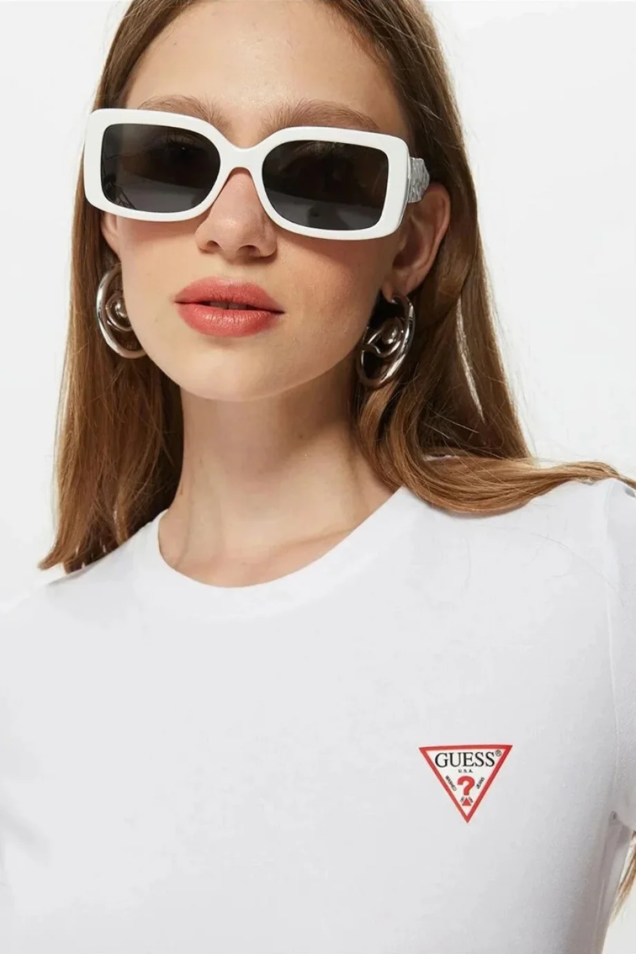 Guess Mini Triangle Kadın Beyaz Slim Fit T-Shirt W2YI44J1314-G011