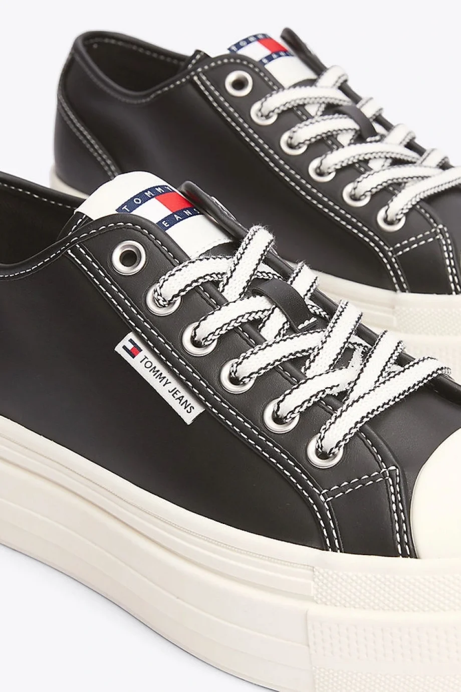 Tommy Hilfiger TJW FOXING VULC LC LEATHER Kadın Siyah Sneaker EN0EN02714BDS